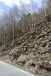 Deler av veistrekningen er svært rasutsatt. Foto: Statens Vegvesen