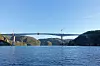 Sandsfjordbrua er en av Norges største frittframbygg-bru.