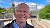 Svein Skartsaterhagen, her på Lysaker stasjon, var tidligere planlegger i Jernbanedirektoratet.