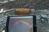 Skanska Norge benytter seg i stor grad av 3D-modeller på byggeplass. Her vises bruken av 3D på iPad i forbindelse med en armeringsjobb. Foto: Pettersen, Øivind/ Skanska Norge