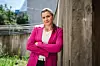 Når Tekna-presidenten ikke jobber med digital sikkerhet, finner hun gjerne frem loddebolten. Foto: Mikkel Moe