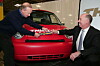 TIL USA: Denne uka presenterte Indiana-guvernør Mitch Daniels (t.v) og Think-sjef Richard Canny planene om å starte produksjon av elbilen i Elkhart.