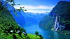 Geirangerfjorden. Fra 2023 vil Hellesylt Hydrogen Hub forsyne tre fergesamband med hydrogen. Fra 2026 vil fjorden være stengt for alle andre enn nullutslippsfartøy.