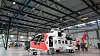 AW101 inne i den ene av tre helidokker på 330-skvadronens hovedbase på Sola. Bilde: Eirik Helland Urke