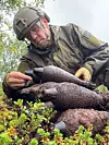 Novik har lang erfaring med opprydding av gamle eksplosiver. Her er det funnet granater. Foto: FFI