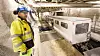 Tog frakter arbeidere til og fra TBM-en. I dette bildet: Byggeleder TBM Jernbaneverket, Kåre Bjørn Solhaug.