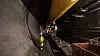 Bak TBM-en går transportbånd og luftekanal i taket. Begge deler legges ut underveis som TBM-en borer seg innover. På bildet. Byggeleder TBM Jernbaneverket, Kåre Bjørn Solhaug.