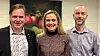 F.v.: Ordfører Alfred Bjørlo (V) i Stadt, styreleder Ingrid Velken i Plug AS og Arild Åshamar i Seawalk Nordfjordeid. Foto: BKK