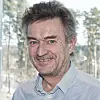 Stig Tjøtta har stor tro på megacasting. Han venter at det vil bidra til økt bruk av lauminium i bilindustrien. Foto: Joachim Seehusen
