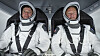 NASA-astronautene Bob Behnken (til venstre) og Doug Hurley fotografert under en test 30. mars. Går alt som det skal, blir de to de første astronautene som reiser til romstasjonen ISS med det nye Crew Dragon-fartøyet.