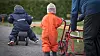 Fortsatt foretrekker de fleste av oss å eie det meste, men hvorfor ikke dele en bil eller abonnere på en parkdress? Ting av god kvalitet kan godt brukes av andre når man ikke trenger det – eller i parkdessens tilfelle når man har vokst ut av den.