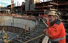 Det blir få hvilepauser på norske byggeplasser i 2007. Dette er fra operaen i Bjørvika i fjor.
