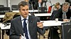 Det er faktisk nødvendig for et børsnotert selskap å undersøke om det er mulig å drive billigere enn i Norge, mener redaktør Tormod Haugstad.
