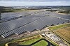 Siden midten av mai har Sør-Norge hatt flere timer med negative strømpriser hver søndag. Illustrasjonsbilde fra byggingen av Nord-Europas største solcelleanlegg i Aabenraa i Danmark (300 MW).