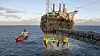 Selv de eldste bunnfaste betongplattformene har mange tiår med teknisk levetid igjen, og de kan ombygges og gjenbrukes til energiøyer for havvind, mener Todd Flach i Bellona. Bildet er fra Sleipner-plattformen..