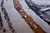 Flyfoto fra Plaquemines Parish som ble truffet av Katrina 29. august. Infrastrukturskadene er enorme.