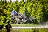 Et Saab 39 Gripen C kampfly tar av fra en landevei i 2024. Foto: Jörgen Ericsson/Saab