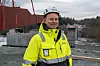 Entreprenørens prosjektleder Gylve Fiskum er fornøyd med at fremdriften holdes. Foto: Erik Jenssen