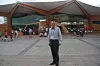 PAVILJONGDIREKTØREN: Espen Guterud fra Innovasjon Norge har ledet administrasjonen av det norske hus i Shanghai. - Det har vært en kjempefin opplevelse å se interessen fra kineserne. De har stått i kø i timevis, sier Guterud. Foto: Tormod Haugstad