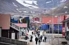 Den omstridte tomta på 60.000 mål som nå er til salgs for 300 millioner euro ligger rundt ti mil sør for Longyearbyen på Svalbard.