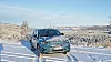 Her står Volvo C40 på en høyde ved Einavatnet.