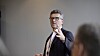 Henning Bråtebæk, konsernsjef i Bane Nor orienterer på møtet.