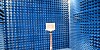 Prototyp: Antennen som er konstruert ved Høgskolen i Narvik kommuniserer bredt i området 4,4 til 4,9 GHz. Antennen er målt i antennelabben ved NTNU, og tapene er begrenset til mellom 3 og 4 dB. En fremtidig variant av antennen kan bruke MEMS-elementer i svitsjenettet i stedet, og det vil kunne halvere tapene.