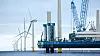 Den norske leverandørindustrien til olje og gass er foreløpig 36 ganger større enn til havvind, forteller artikkelforfatteren. Bildet er fra monteringen av vindkraftpark i Kattegat.