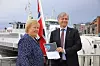 Statsminister Erna Solberg og klima- og miljøminister Ola Elvestuen med regjeringens handlingsplan for grønn skipsfart. Foto: Tore Stensvold