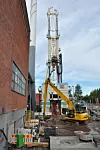 Boreriggen: Det skal størrelse til for å bore godt over en halv mil i granitt. Spesielt når diameteren i starten er på 1,2 meter. Foto: St1
