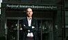 Nkom-direktør John-Eivind Velure sier at de vil følge opp det svenske salgsforbudet i Norge dersom det blir stående.