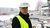 Miljøvernminister Ola Elvestuen vil samarbeide med byggenæringen for å bli kvitt fossil bensin- diesel og gass i bygg- og anleggsektoren.