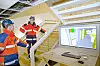 Smart-oppgradering: På Kjørbo i Sandvika oppgraderes et kontorbygg fra 1980-tallet. Det vil produsere mer energi enn det bruker. Powerhouse-koordinator Rune Stene (t.v.) i samtale med anleggsleder Inge Lødden fra Skanska.