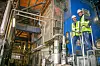– Det meste av energien her på Forus Energigjenvinning går til oppvarming, sier Rune Jelsa (t.v.) og Ketil Aarsand i Lyse Neo.
