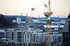 TRANSPORT PÅ VEI: Dronen hadde med seg en liten minnepinne på vei til Fornebu. Foto: UAS Norway