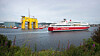 Landemerket forsvinner: Dolwin beta, plattformen som skal ta i mot strøm fra flere hundre havvindmøller, forlater Haugesund denne helgen. Bildet er fra mandag.