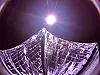 LightSail-satellitten, som her tar bilde av seg selv, vil brenne opp om få dager, men baner vei for nye oppdrag.