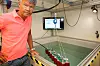 Våtlab: Her testes ekkolodd i et lite basseng etter innstøping av elektronikk. Fosstechs største kunde er Kongsberg Gruppen.