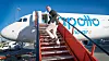 Apollo-sjef Erik Haug tar sitt første kikk på Novairs nye A321 Neo. Foto: Eirik Helland Urke