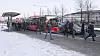 Det går i dag 50 busser i timen til Fornebu i rushtiden, det er ikke nok til å frakte alle arbeidstakerne på halvøya.