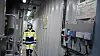 Jannicke Gerner Bjerkås er CCS-direktør i Celsio. Her er hun i pilotanlegget som ble brukt til å teste teknologien for CO2-fangst fra avfallsanlegget. Nå har de valt å bytte leverandør.