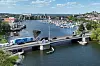 Kanalbrua i Tønsberg med utsyn vestover og innover i havna.