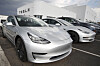 Det er Tesla Model 3 som trolig gjør produsenten til verdens største produsent av ladbare biler i 2018.