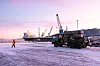 NASAMS-luftvernutstyr lastes om bord på transportskipet. Foto: Ole Andreas Vekve / Forsvaret