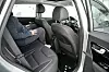 Sammenlignet med Nissan Leaf, har Kia e-Niro 63 mm bedre benplass og 67 mm bedre skulderplass i baksetet. Foto: Per Erlien Dalløkken