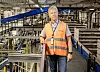 Per Viggo Andersen er fagleder for bagasje ved Oslo lufthavn. Her står han midt i det nye bagasjeanlegget. Foto: Arash A. Nejad