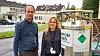 Cato Wendel og Arnhild Ruud ved IFE. I gassbeholderen er det nedkjølt, flytende nitrogen som benyttes i radiokjemiske analyser. Foto: TUM Studio