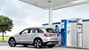 Mercedes-Benz präsentiert auf der IAA 2017 in Frankfurt mit dem Vorserienmodell des neuen Mercedes-Benz GLC F-CELL den nächsten Meilenstein auf dem Weg zum emissionsfreien Fahren.Neben Wasserstoff wird die rein elektrische Variante des SUV auch Strom „tanken“. At the IAA International Motor Show 2017 in Frankfurt, Mercedes-Benz is presenting a preproduction model of the new Mercedes-Benz GLC F-CELL as the next milestone on the road to emission-free driving.In addition to hydrogen, the all-electric variant of the popular SUV will also run on electricity.