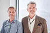 Harald Inge Johnsen (t.v.), som er Kystverkets prosjektsjef for Stad skipstunnel, og kystdirektør Einar Vik Arset ventet på kake for å feire helgens budsjettforlik da TU ringte mandag formiddag.
