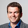 Det finnes god kunnskap om hvordan dagens kjernekraftverk kan driftes på en trygg måte i fredstid. Men vi må ta høyde for overraskelser, påpeker FFI-forsker Stig Rune Sellevåg.